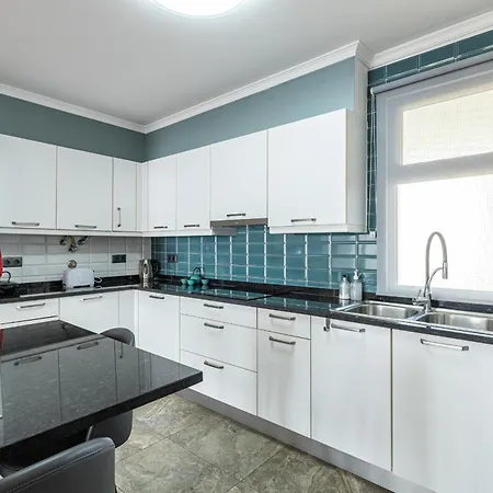 Apartment Calandiva By Lovelystay Canico (Madeira)